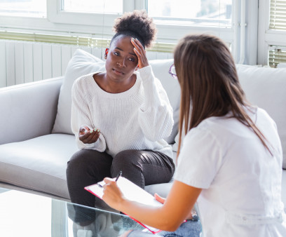 woman with Psychotherapist